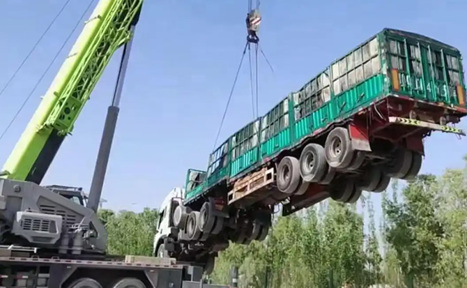 阜南道路脱困救援案例